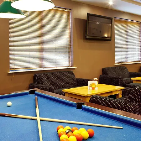 Ibis Shipley Hotel 2*