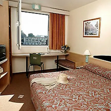 Ibis Shipley 2*