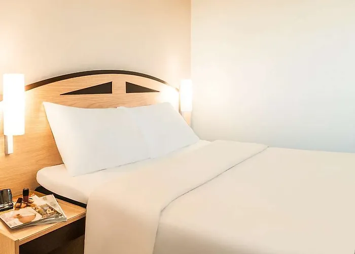 Ibis Shipley Hotel 2*